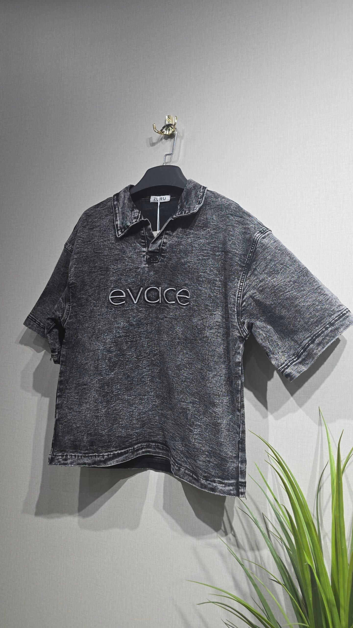 تيشرت القصة الكورية موديل حديث رمادي