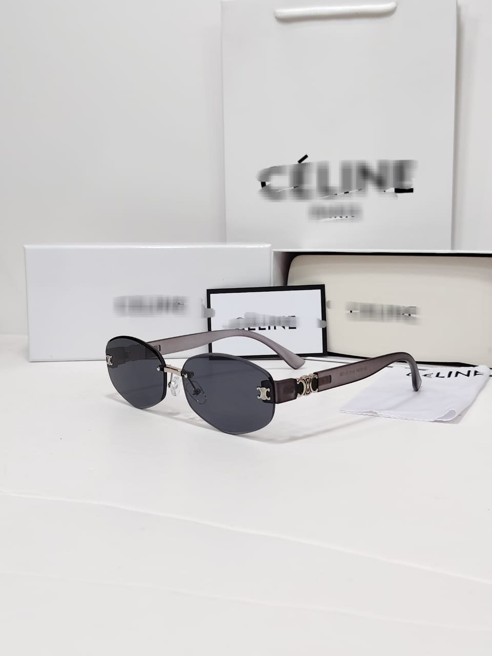 نظارة مميزة ماستر مع الملحقات