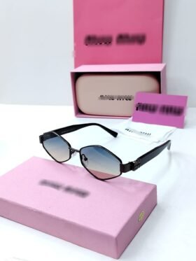 نظارة مميزة ماستر مع الملحقات