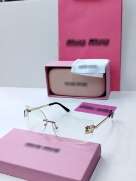 نظارة مميزة ماستر مع الملحقات