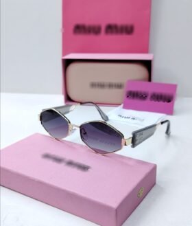 نظارة مميزة ماستر مع الملحقات