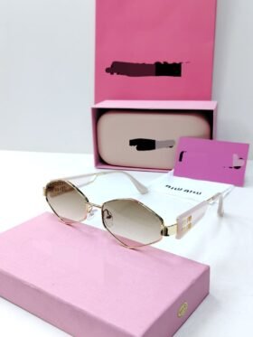 نظارة مميزة ماستر مع الملحقات